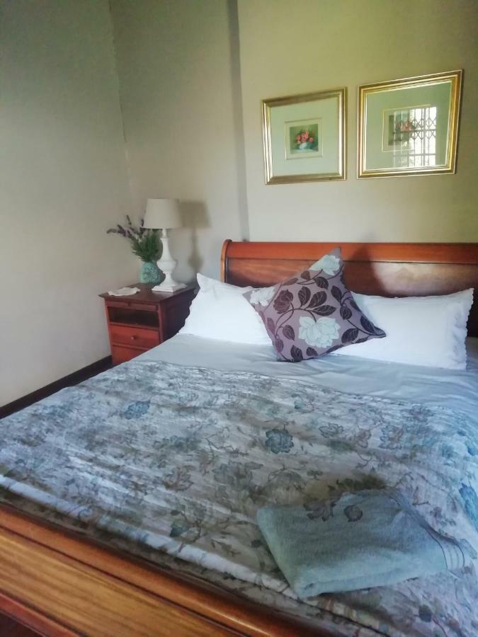 Erin Guesthouse And B&B เบิร์กวิลล์ ภายนอก รูปภาพ